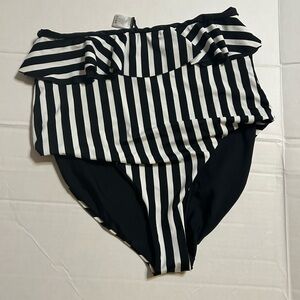NWOT XL Coral Reef Striped Black and White Ultra High Waist Swim Bottom